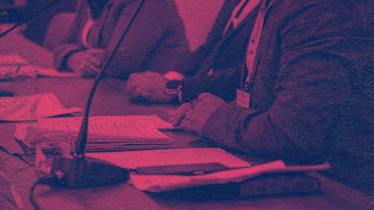 Mekanisme Patronase Politik dalam Penambangan Timah Ilegal